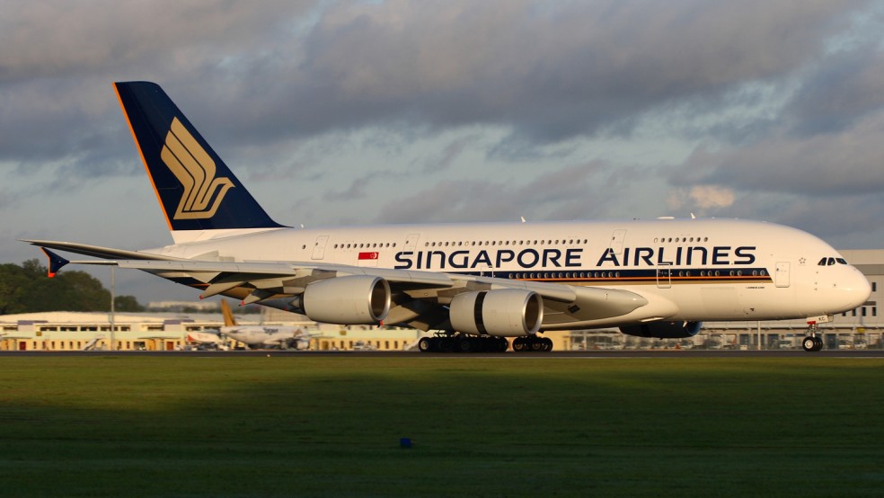 singapore airlines A380-984x554