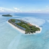 هتل اینا هورا ریزورت مالدیو Innahura Maldives Resort